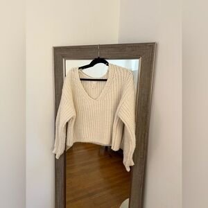 H&M Cunky Knit Crop sweater